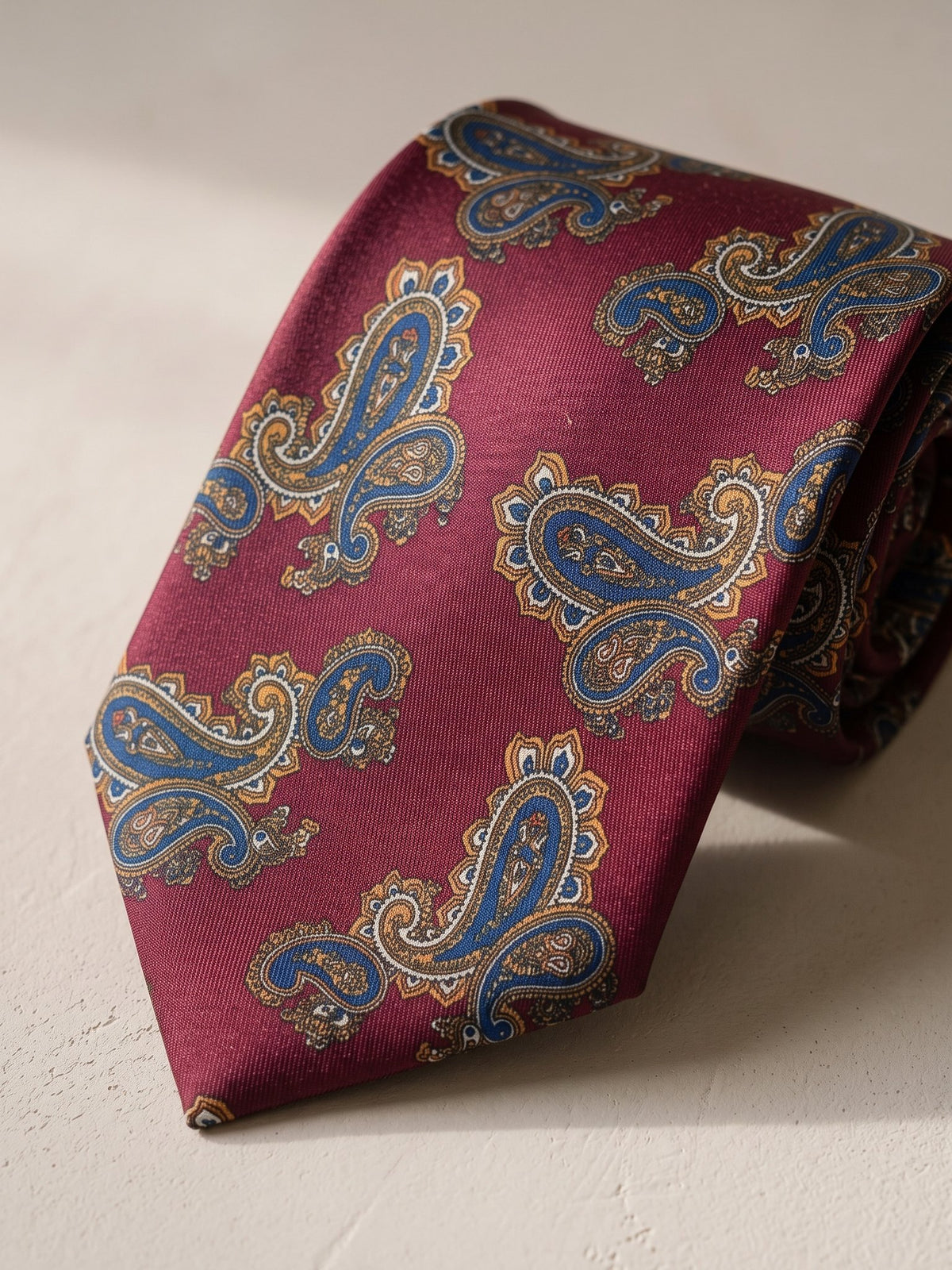 Corbata Alcorta — trama de cerca