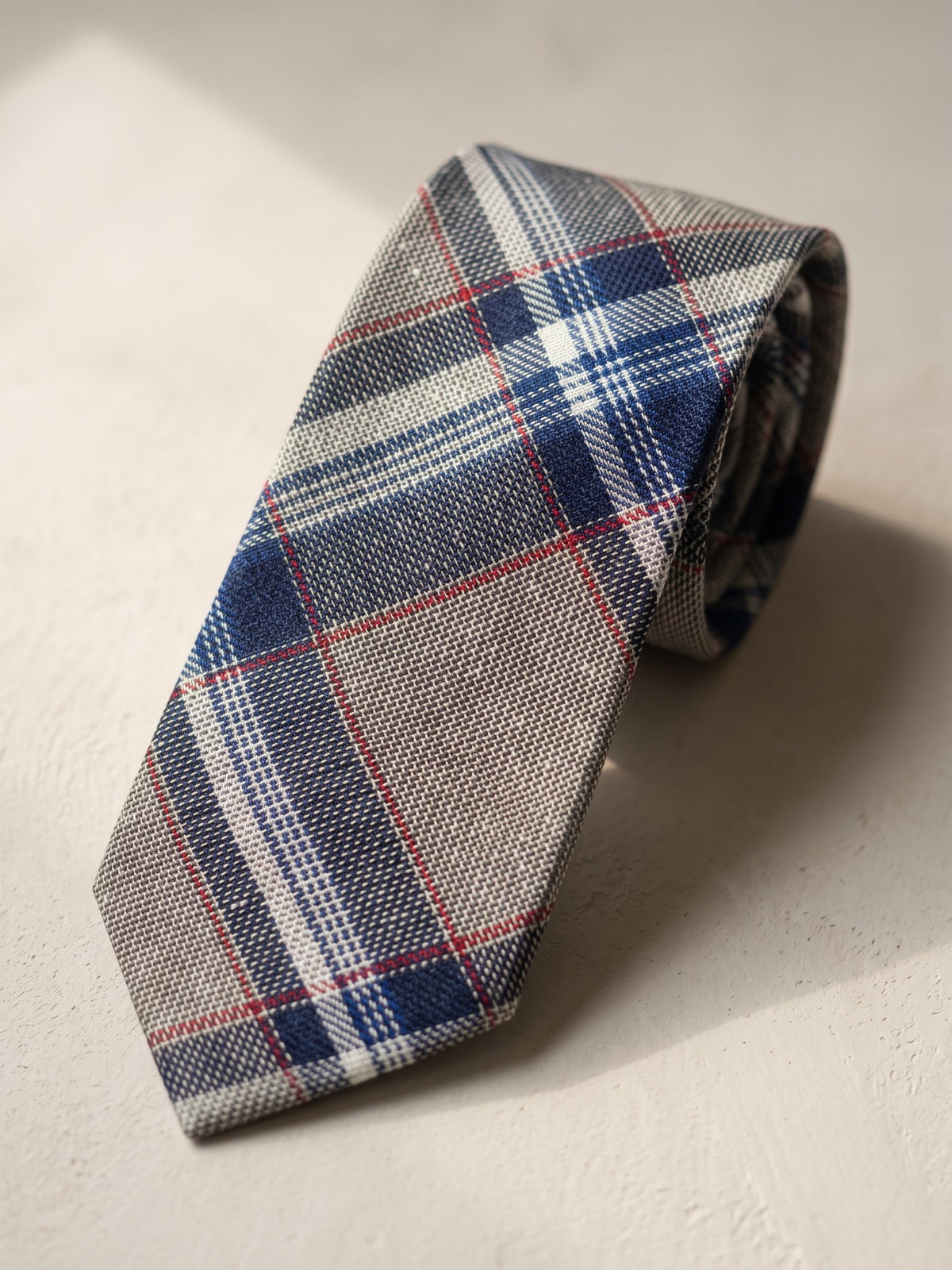 Corbata Thames — detalle de la seda